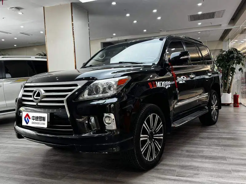 Lexus LX 2013 570