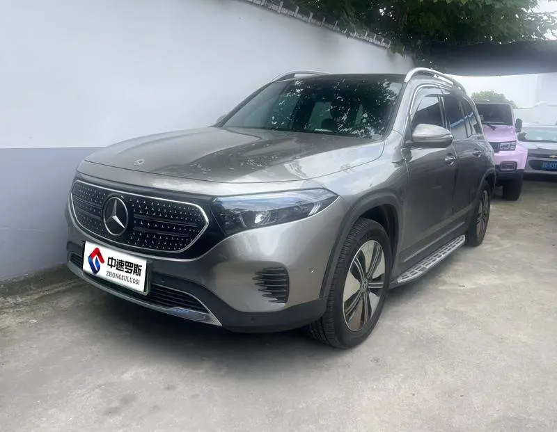 Mercedes-Benz EQB 2023 facelift EQB 260