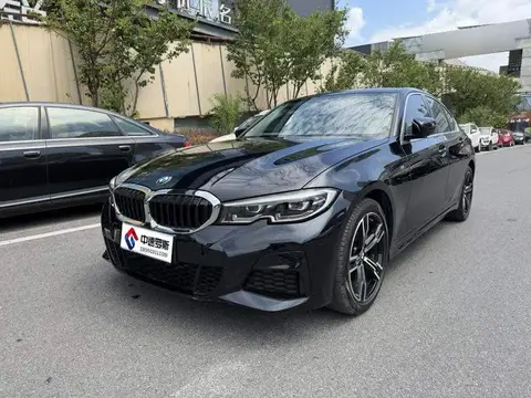 BMW 3 Series 2022 facelift 325i M Sport package