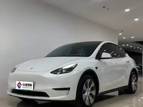 รุ่น Y 2022 facelift long-range all-wheel drive version