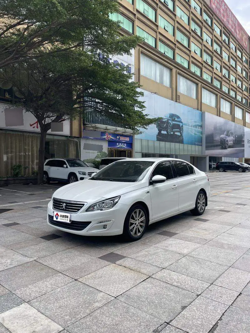 Peugeot 408 2014 1.6T Automatic Supreme Edition