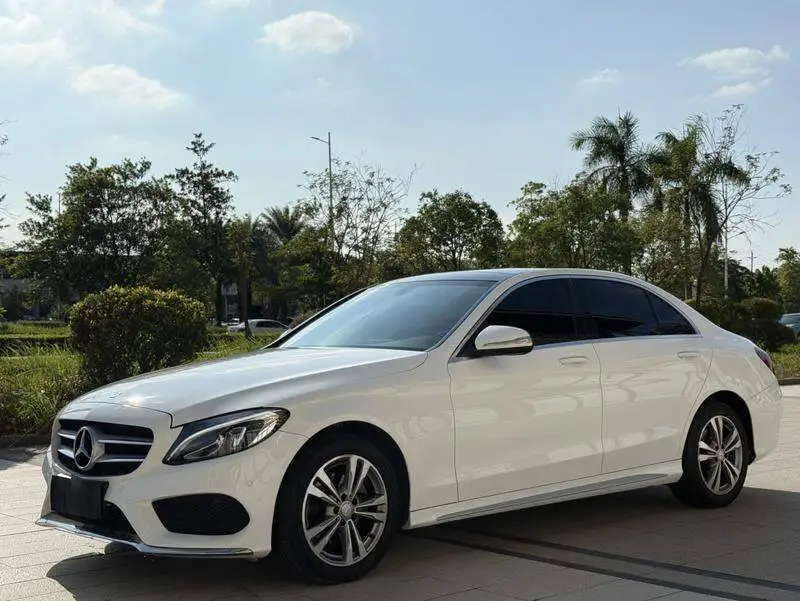 Mercedes-Benz C-Class 2017 C 200 L Sport