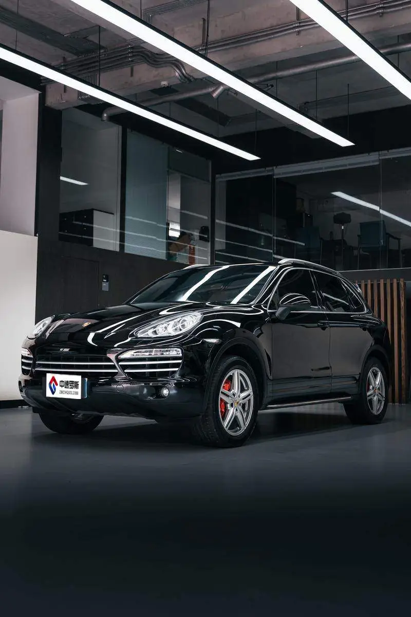 Cayenne 2014 Cayenne Platinum Edition 3.0T