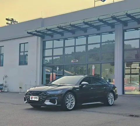 Audi A7L 2024 45TFSI S-line Dream Flow Crystal Package