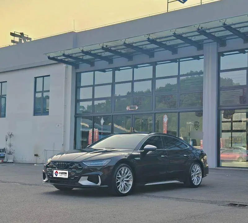 Audi A7L 2024 45TFSI S-line Dream Flow Crystal Package