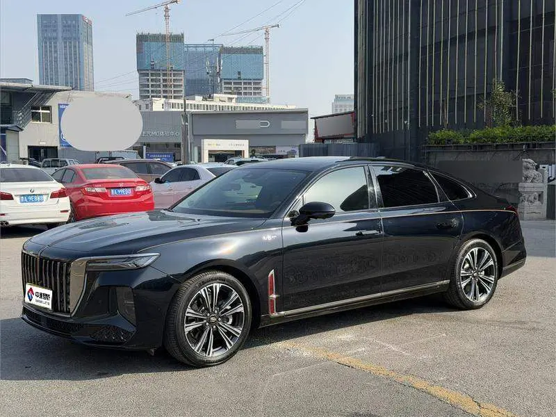 Hongqi H9 2024 2.0T Flagship Private Fashion Edition