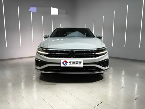 Bora 2023 200TSI Manual Edition