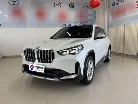BMW X1 2023 sПривод20Li X Design Package