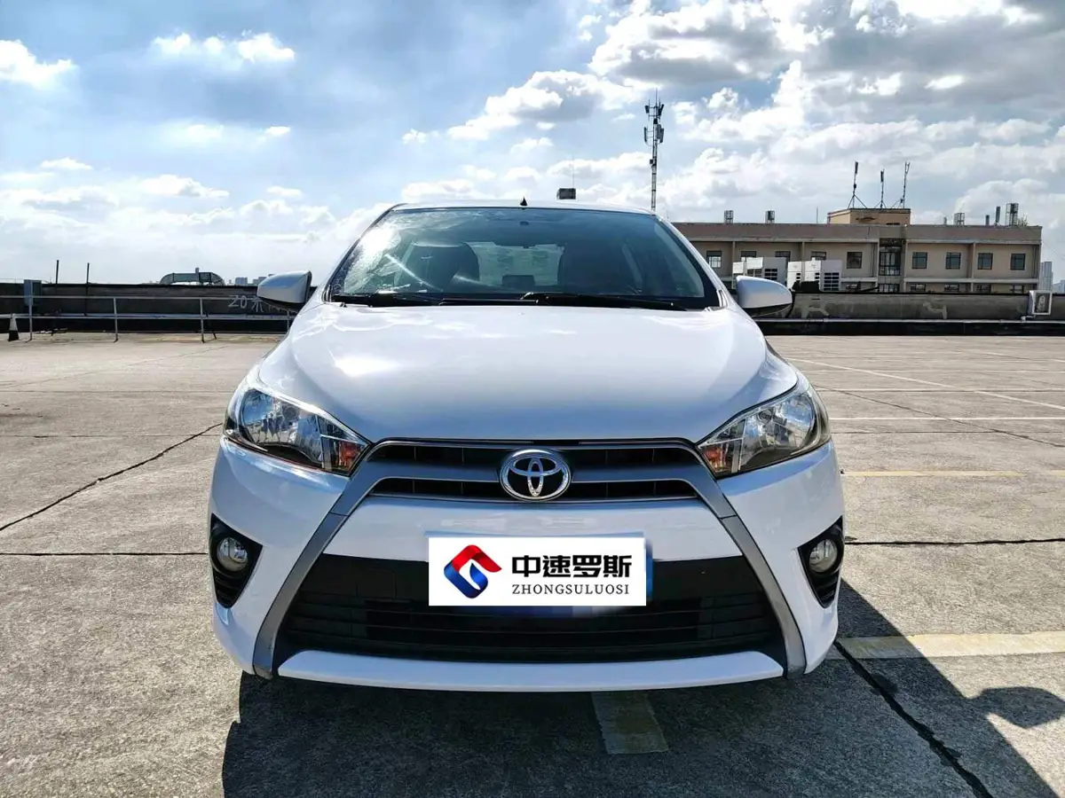 YARiS L 2015 1.5G Automatic Dynamic Sunroof Special Edition