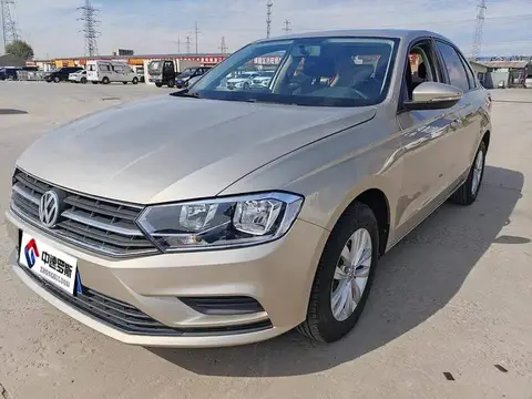 Bora 2016 1.6L Manual Fashion Mẫu