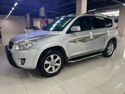 RAV4 Rongfang 2011 2.4L Automatic 4WD Deluxe Edition