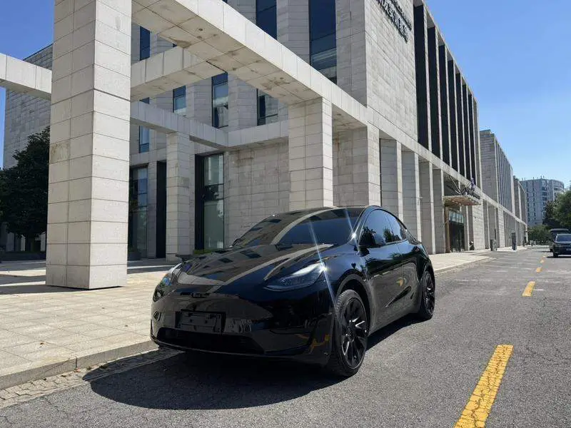 Modelo Y 2023 rear-wheel drive version