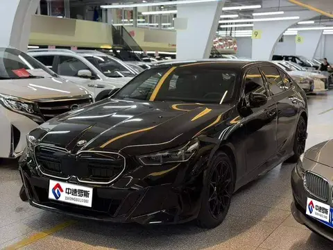 BMW 5 Series 2024 530Li Leading M Sport Package