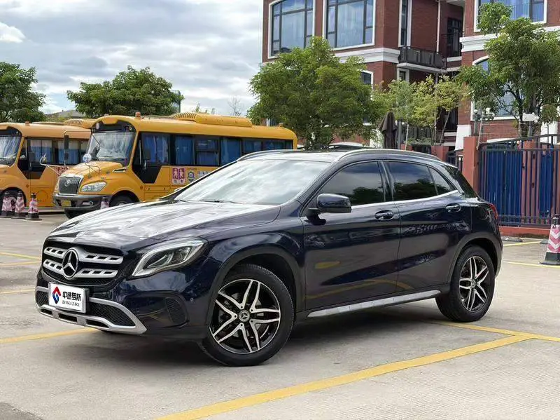 Mercedes-Benz GLA 2017 GLA 200 Fashion Edition