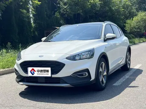 Fox Active 2020 EcoBoost 180 Automatic