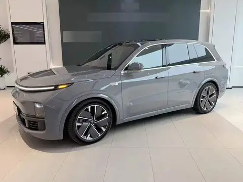 Ideal L8 2025 Ultra Smart New Edition