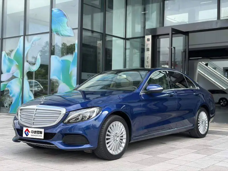 Mercedes-Benz C-Class 2015 facelifted C 200 L