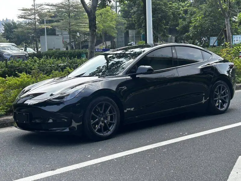 Model 3 2022 rear-wheel drive version