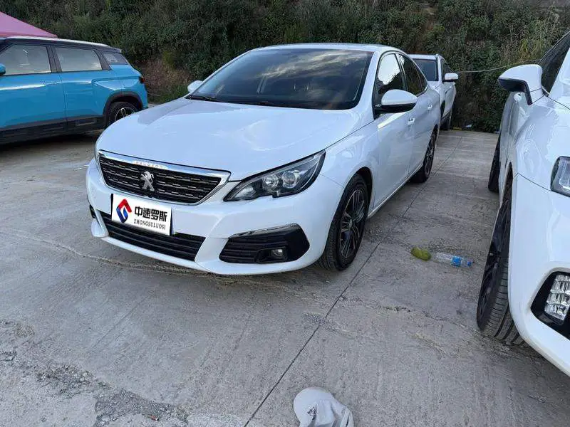 Peugeot 308 2018 1.6L Automatic Fashion Edition