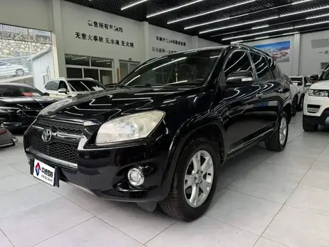 RAV4 Rongfang 2011 2.4L Automatic 4WD Navigation Edition