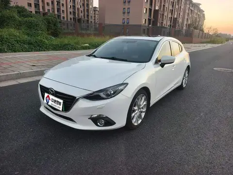 Mazda 3 Angkesaila 2014 Hatchback 2.0L Automatic Flagship รุ่น