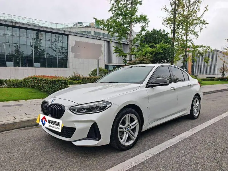 BMW 1 Series 2021 120i M Sport Night Edition