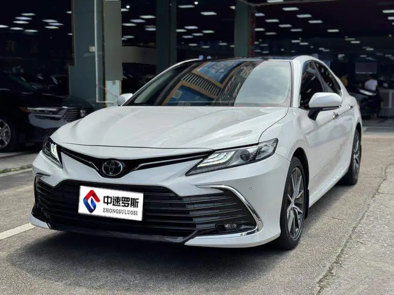 Camry 2021 2.5G Deluxe Edition