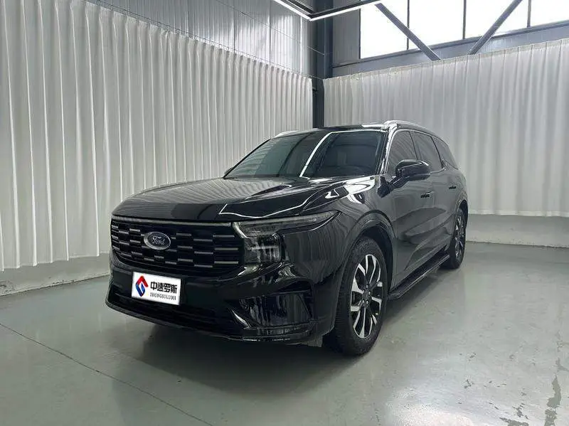 Sharp 2025 Edge L 2.0T EcoBoost 4WD 7-seater Ultimate Edition