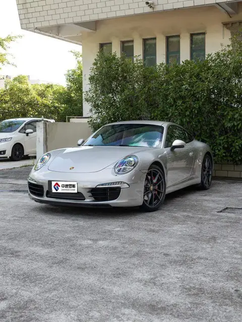 Porsche 911 2012 Carrera S 3.8L