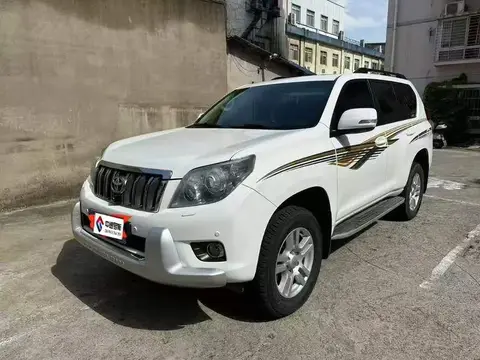 Prado 2010 4.0L Automatic VX NAVI