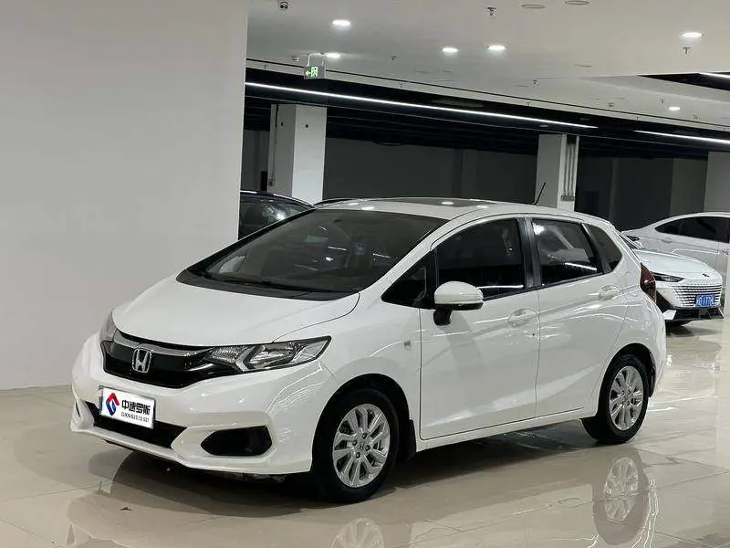 Fit 2018 1.5L CVT Comfort Sunroof Edition