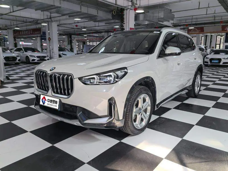 BMW X1 2023 sDrive20Li X Design Package