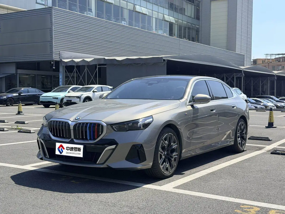 BMW 5 Series 2024 530Li Premium M Sport Package