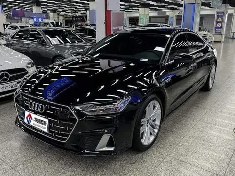 Audi A7L 2024 45 TFSI quattro Luxury Edition