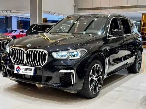 BMW X5 2022 xHệ dẫn động 40Li Premium M Sport Package