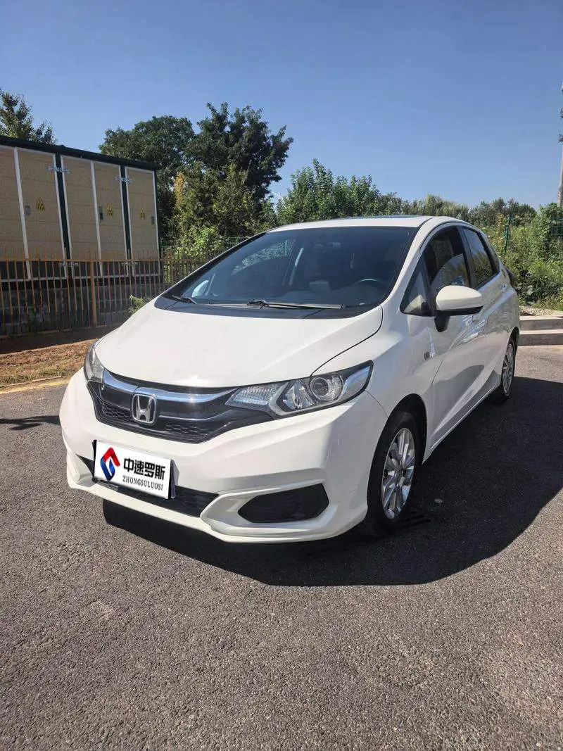 Fit 2018 1.5L CVT Comfort Sunroof Edition