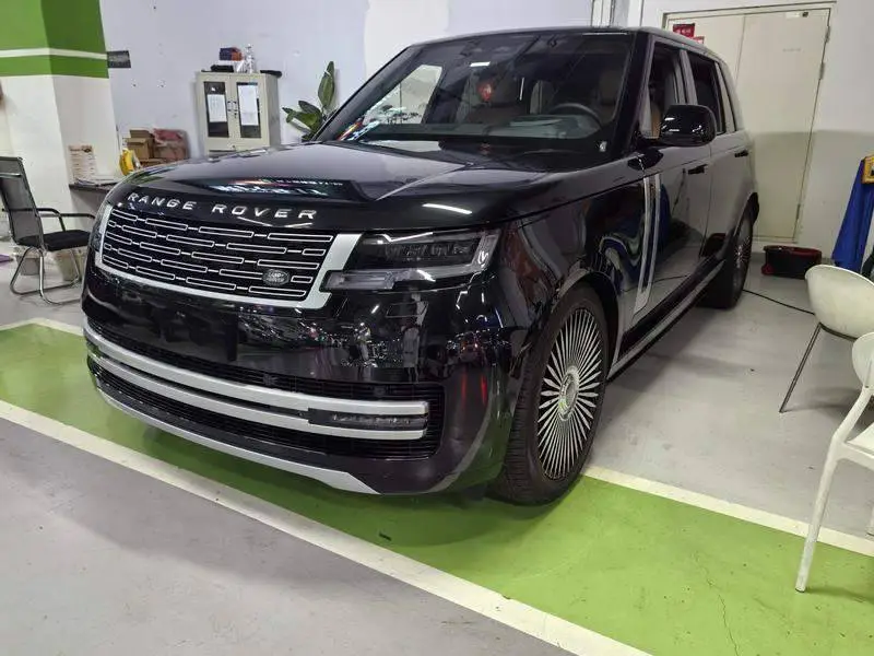 Range Rover 2024 3.0 L6 400PS Genesis Extended Edition