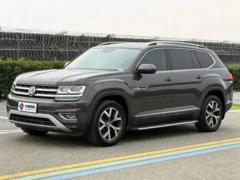 Touron 2017 380TSI 4WD Luxury Edition