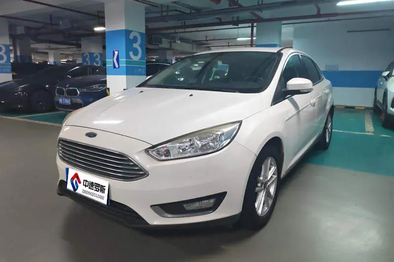 Fox 2015 Sedan 1.6L Automatic Fashion Edition