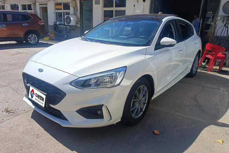 Fox 2020 Hatchback 1.5L Automatic Front