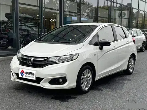 Fit 2018 1.5L CVT Comfort Sunroof Edition