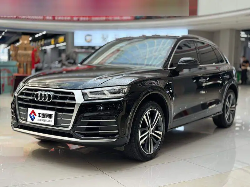 Audi Q5L 2020 40 TFSI Honor Fashion Edition