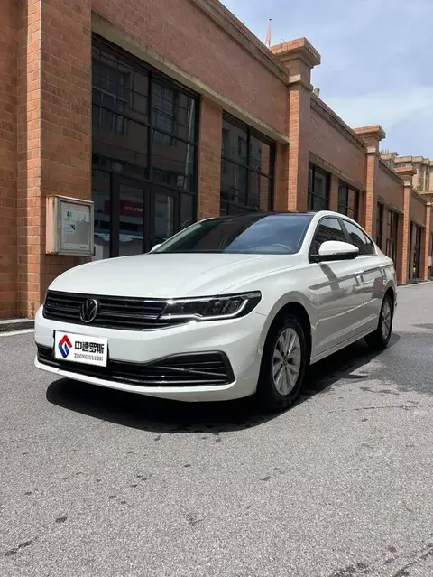 Bora 2021 1.5L Manual Fashion Smart Edition