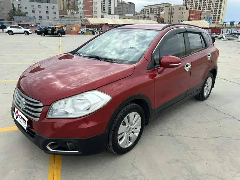 Fengyu 2014 1.6L CVT 2WD Progressive Model