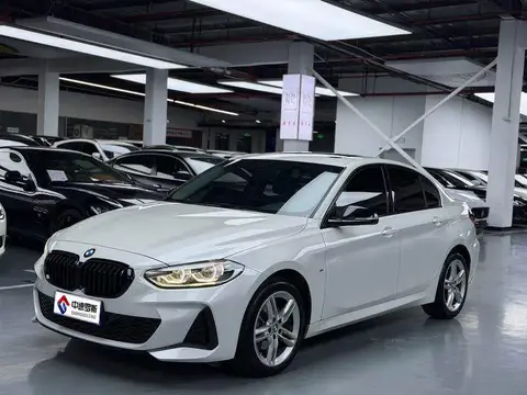 BMW 1 Series 2021 facelift 120i M Sport Night Edition