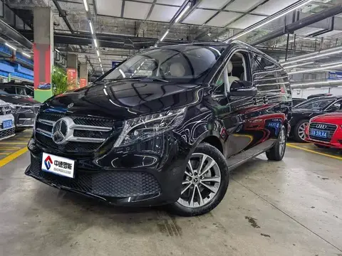 Mercedes-Benz V-Class 2022 V 260 Pilot Edition