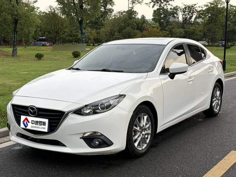 Mazda 3 Angkesaila 2014 Sedan 1.5L Automatic Luxury