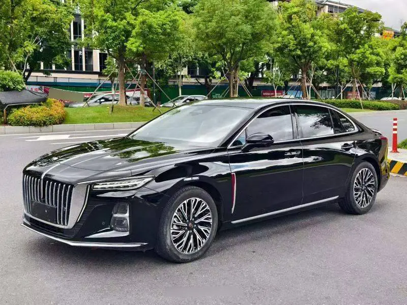 Hongqi H5 2023 2.0T Automatic Intelligent Connection Flagship Edition