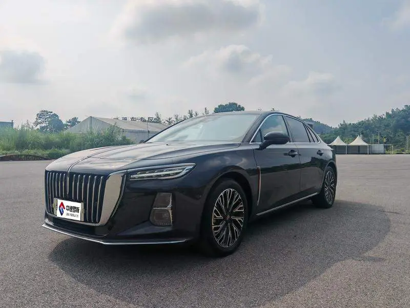 Hongqi H5 2023 2.0T Automatic Intelligent Connection Flagship Edition