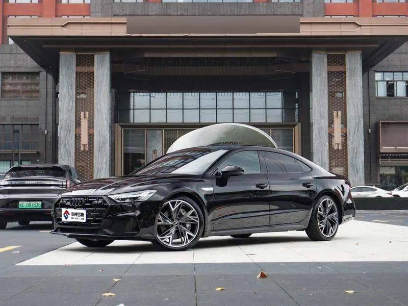 Audi A7L 2024 55 TFSI quattro Black Warrior Edition